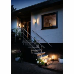 Borne lumineuse Philips Hue Ambiance White & Color Impress LED Noir, 1 lumière, Changeur de couleurs