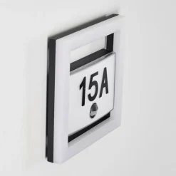 Numéro d'adresse éclairé Louisville LED Gris, 1 lumière, Détecteur de mouvement