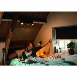 Plafonnier Philips Hue White Ambiance Runner LED Noir, 1 lumière, Télécommandes