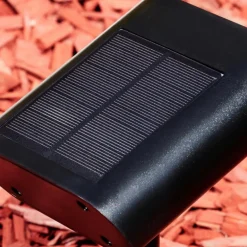 Spot de jardin Usmagama Solar LED Noir, 1 lumière, Détecteur de mouvement, Changeur de couleurs